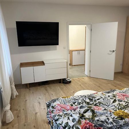 Apartamento Pritluky Horni Břeclav Exterior foto